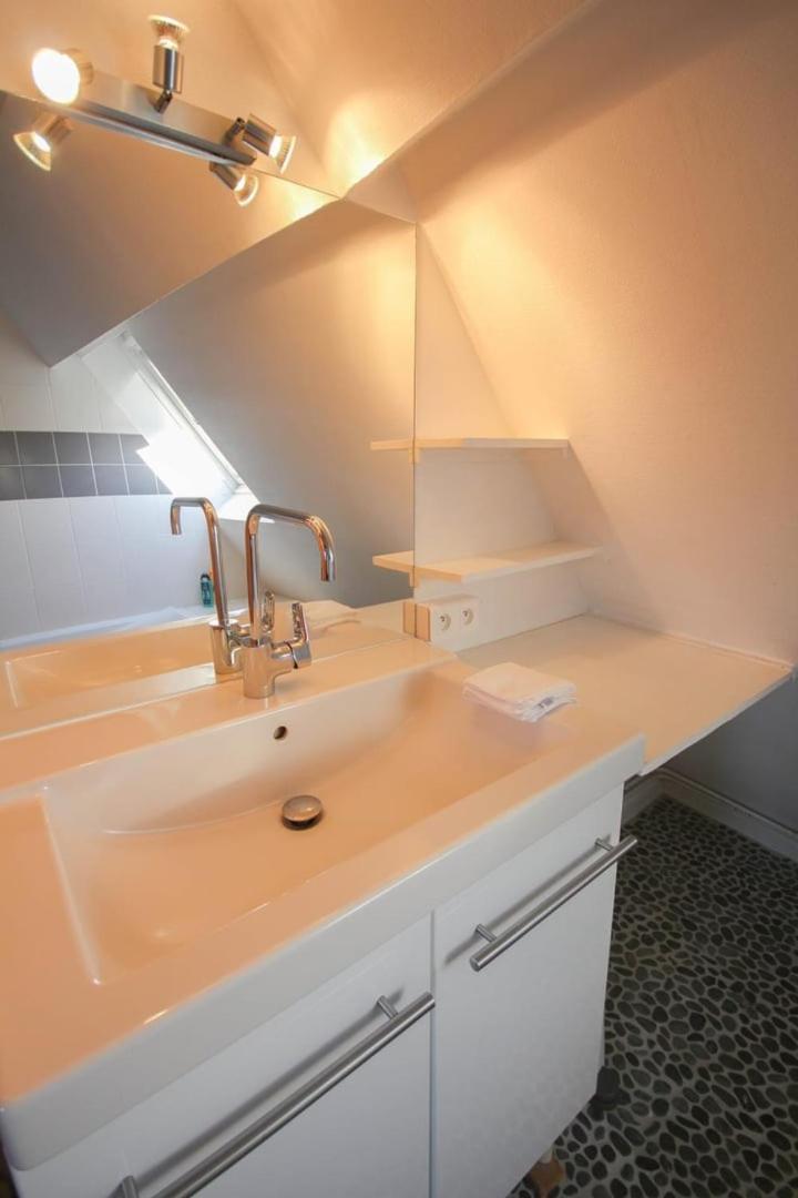 Charming 60M2 Apartment Lille Bagian luar foto